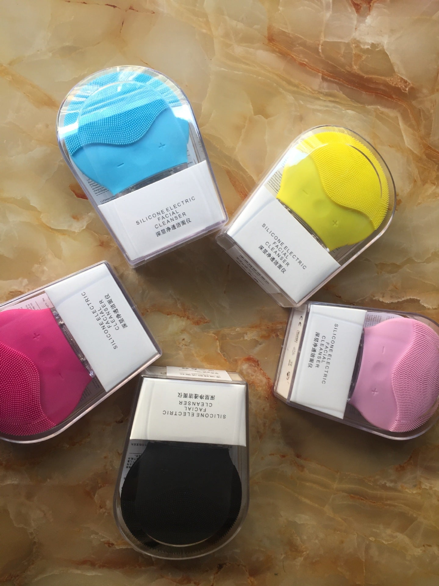 Ultrasonic Rechargeable Electric Face Cleanser - Kennedy Conglomerate Inc 